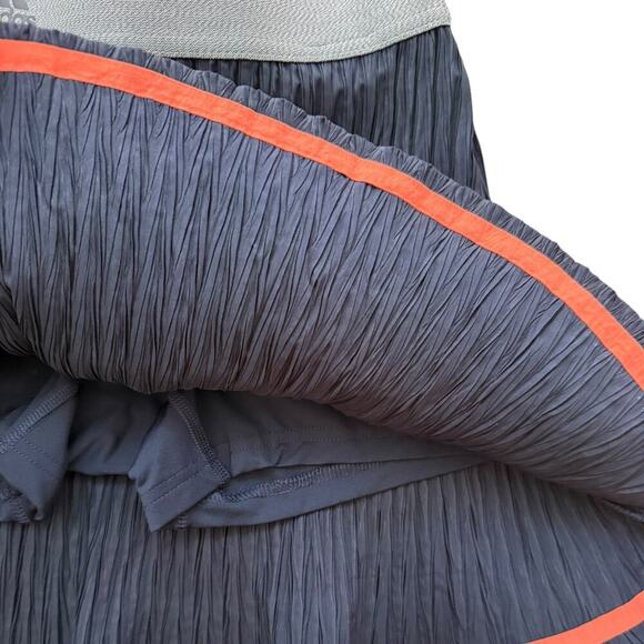 Adidas Women's Navy Blue Skirt/Skort sz XS - Picture 4 of 5